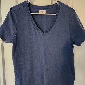 Pact Women's Sz L Short Sleeve V-Neck Tee in French Blue
